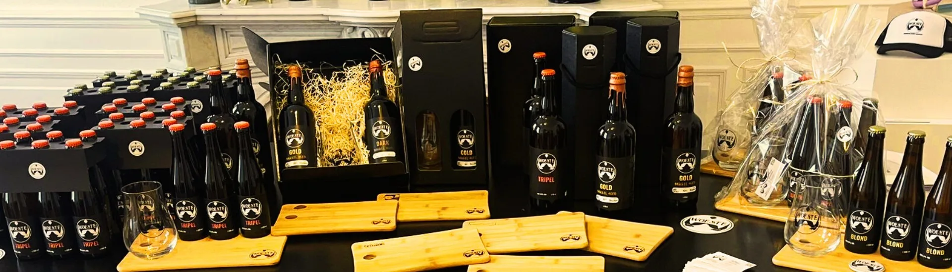 banner04 banner Woeste